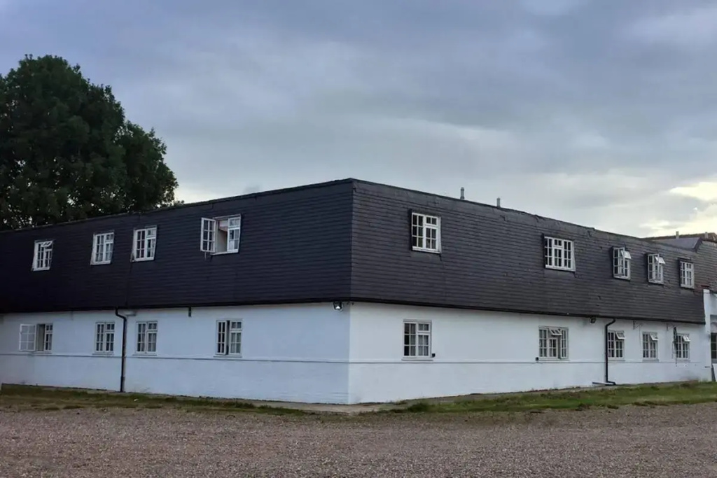 OYO Belvoir Hotel