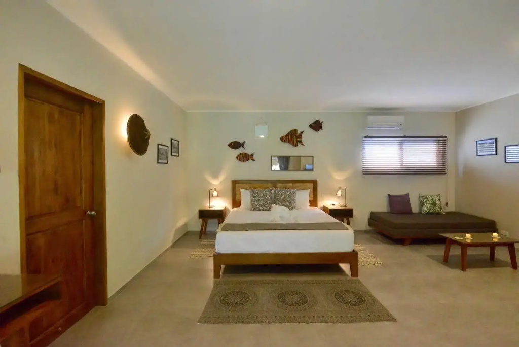Double Villa (full double bed)
