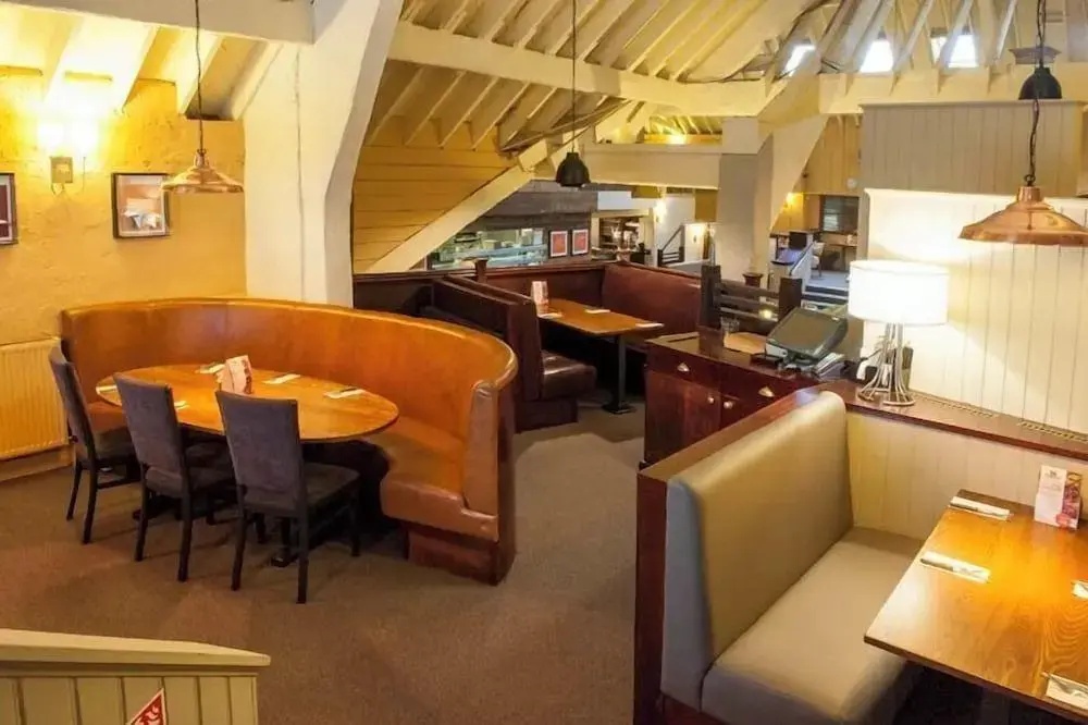 Premier Inn Milton Keynes Central - Général