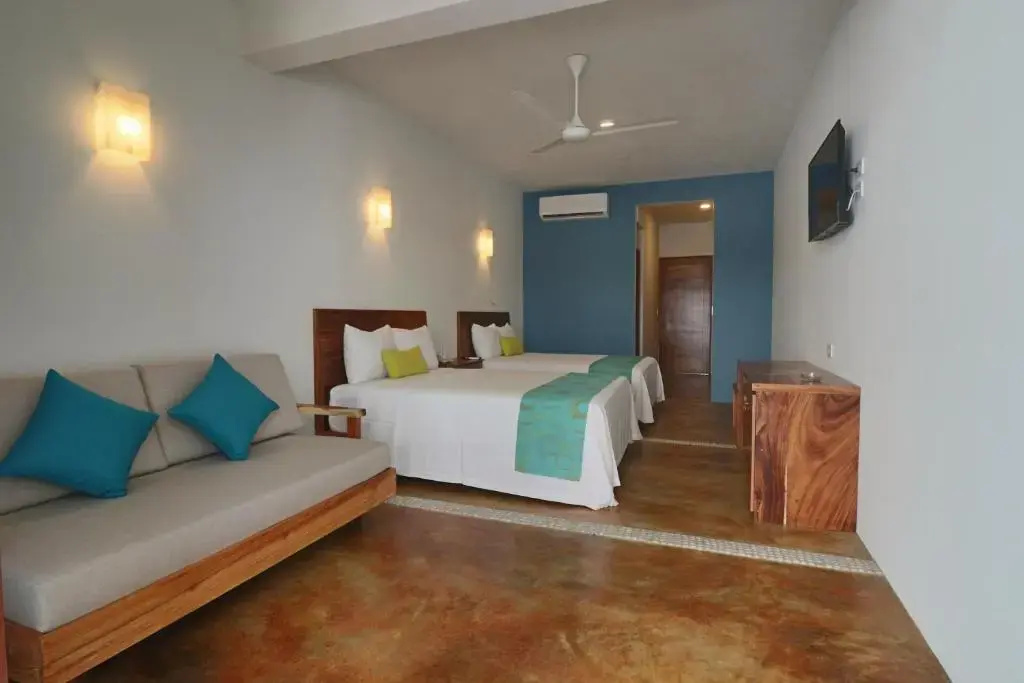 Standard Double room with balcony (twin beds)