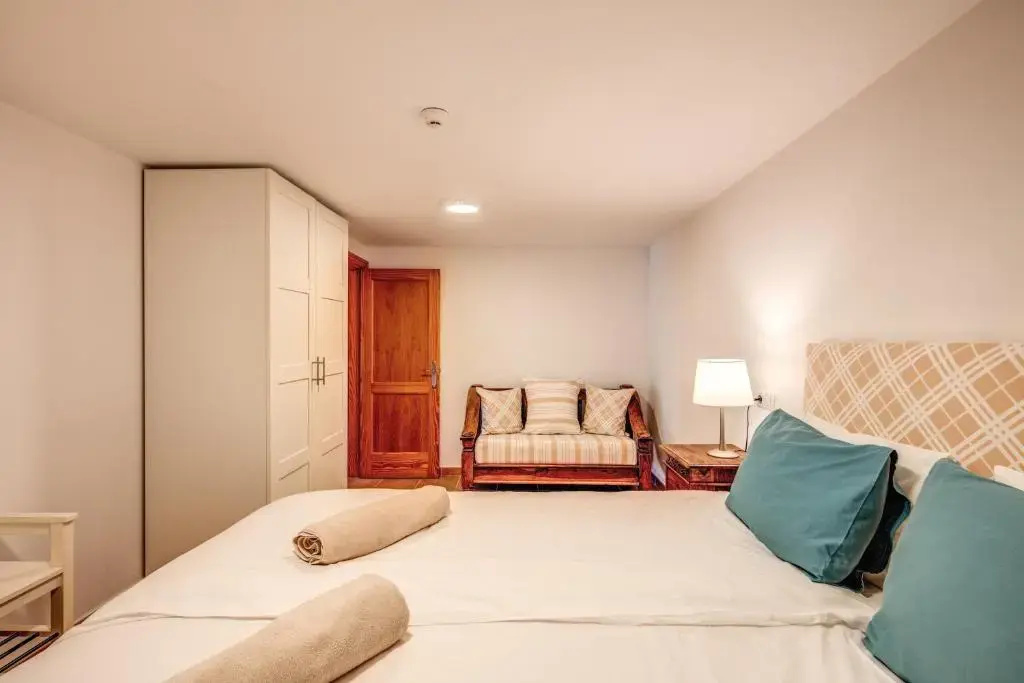 Deluxe Apartment