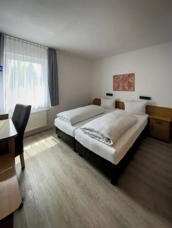 Economy Double room (full double bed)
