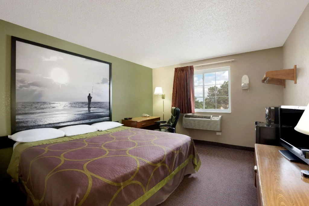Standard Double room (full double bed)