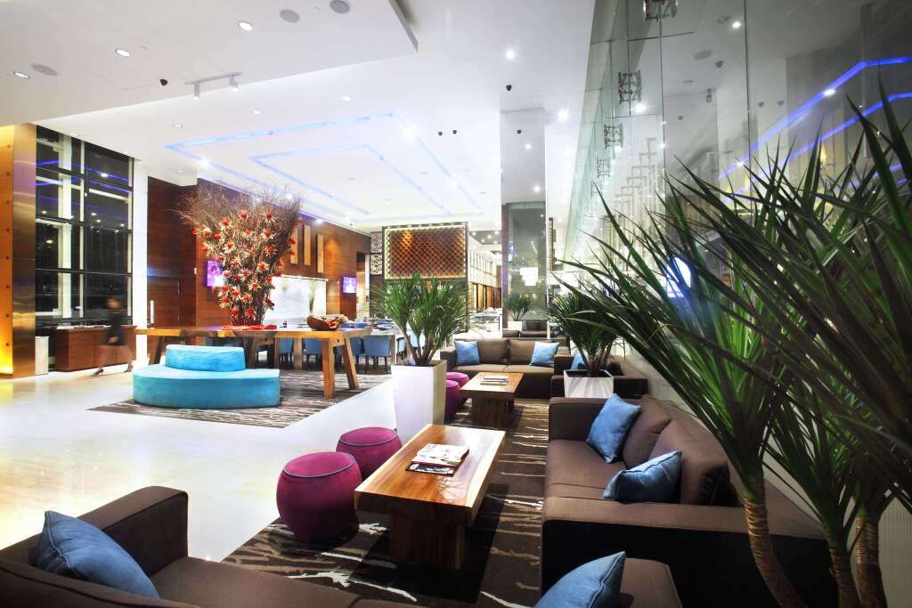 Park Regis Singapore by null