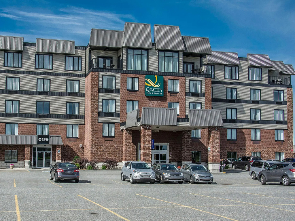 Quality Inn & Suites, Victoriaville, QC