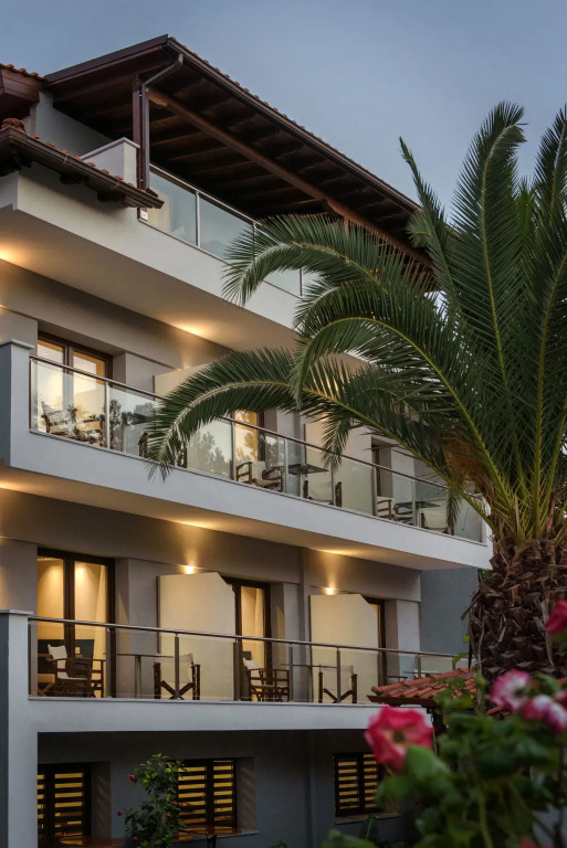 GKEEA Boutique Hotel by null