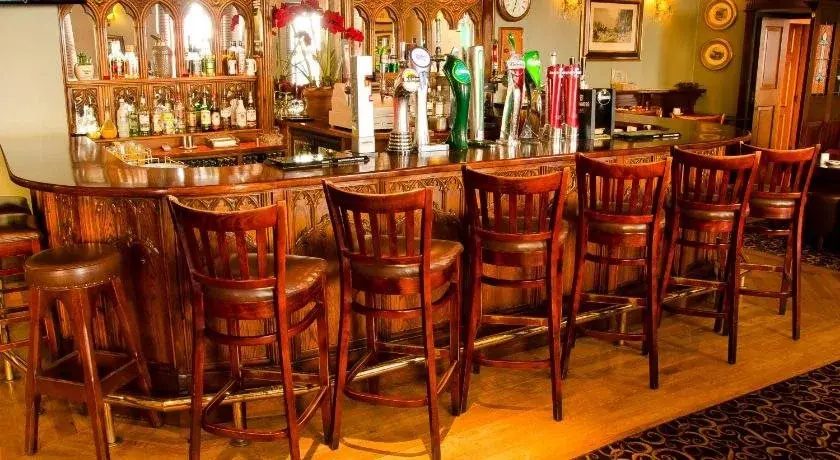 Newbury Hotel - Général
