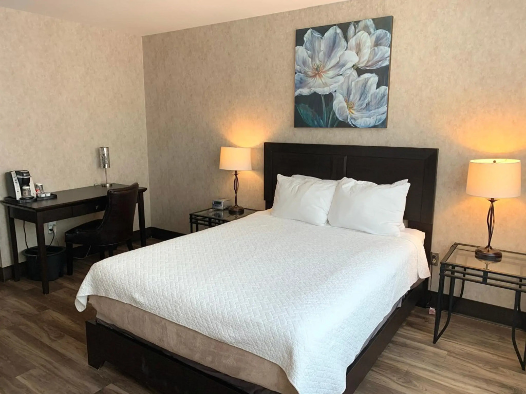 Lonsdale Quay Hotel - фото 5