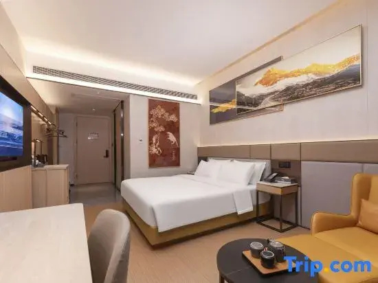 Business Double room (full double bed)