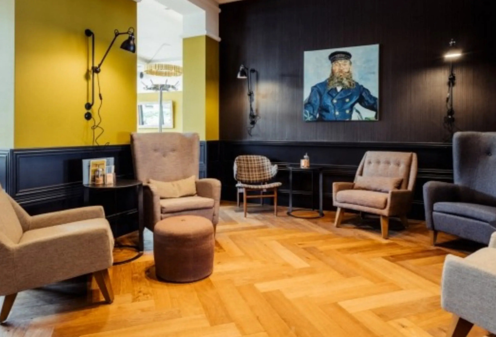 Post-Plaza Hotel & Grand Café - Général