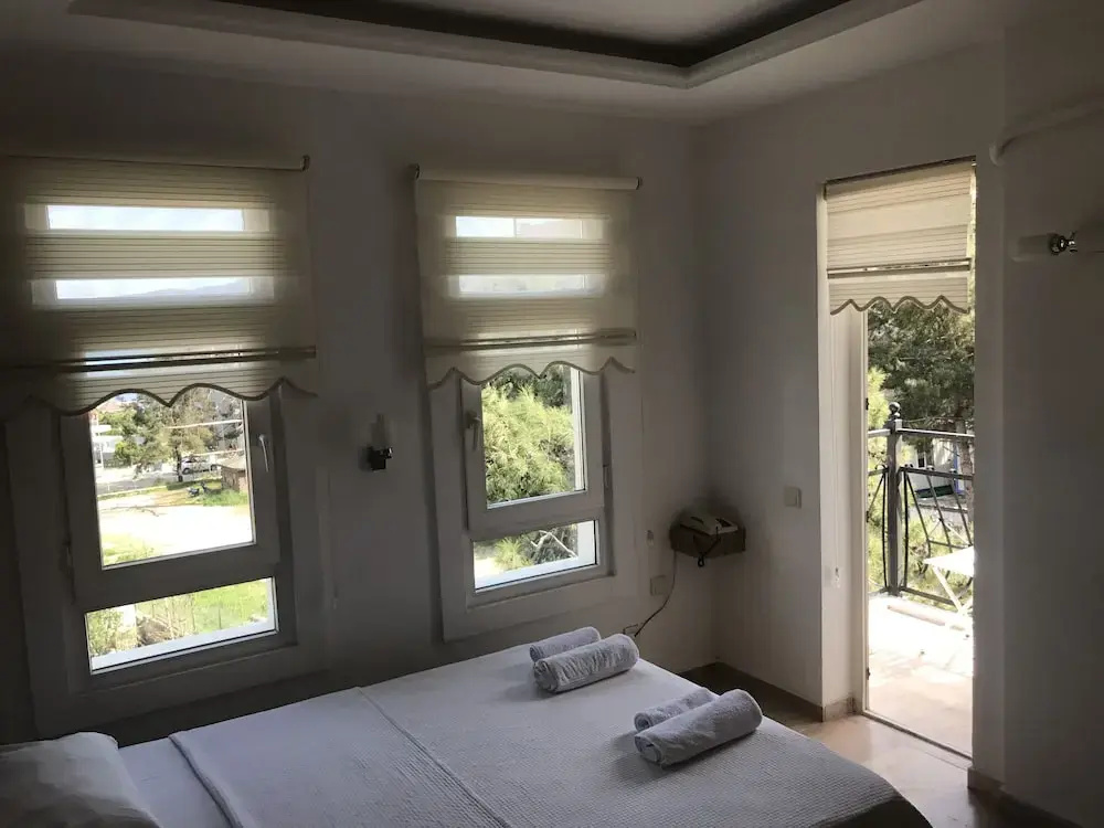 Standard Double room with sea view (full double bed)