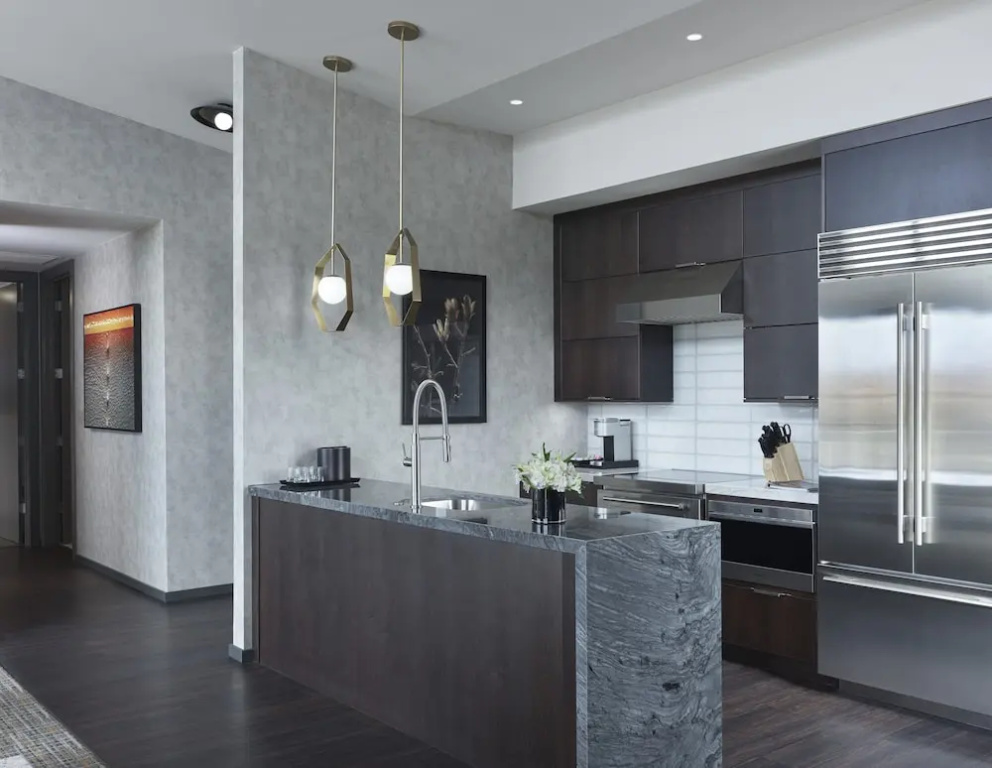2 Bedrooms Suite