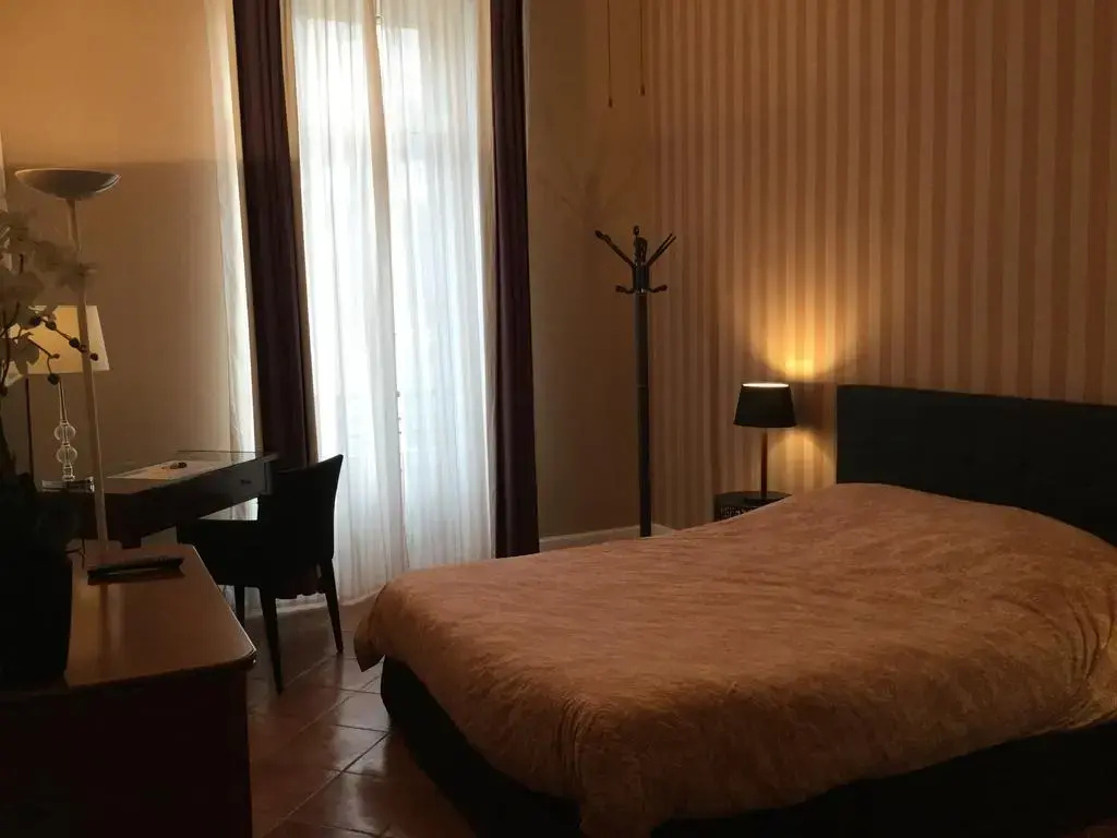 Hotel photo 12