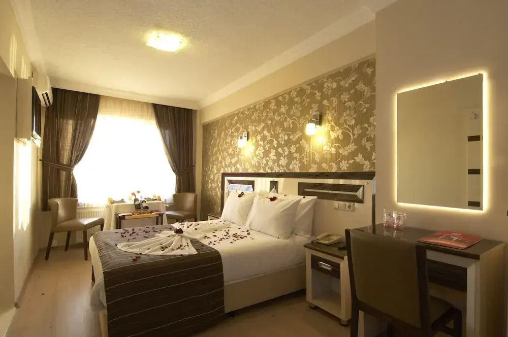 Standard Double Family room (full double bed)