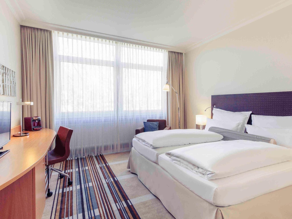 Superior Double room (full double bed)