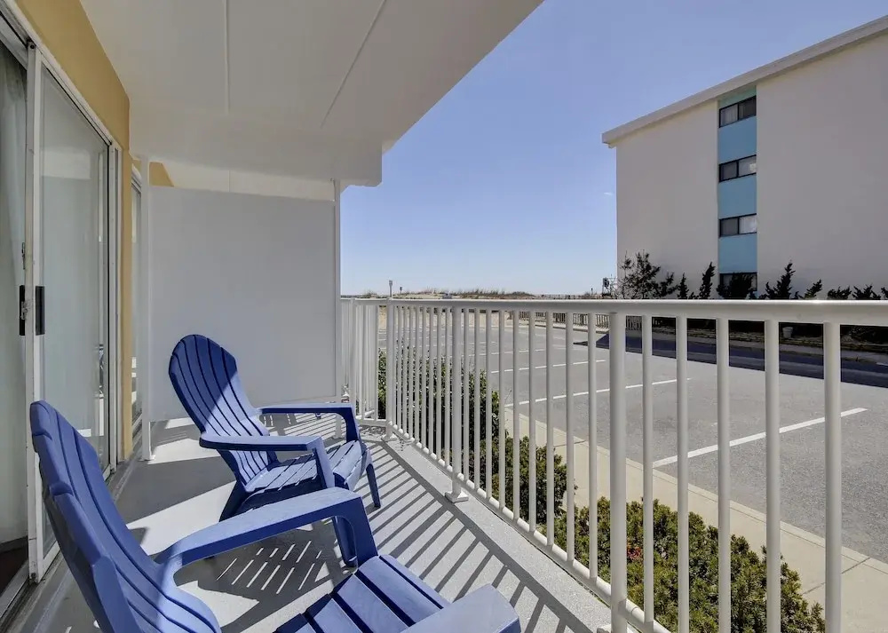 Standard Quadruple room with balcony