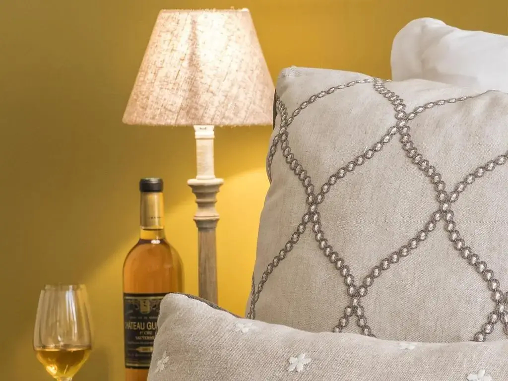 尊套雙人房，兩張床