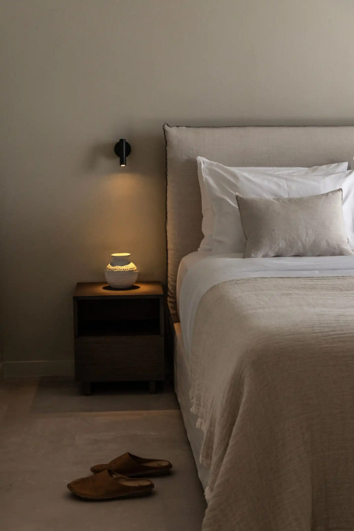 Suite 2 Schlafzimmer mit eingeschränktem Meerblick, Bild 3 von 5