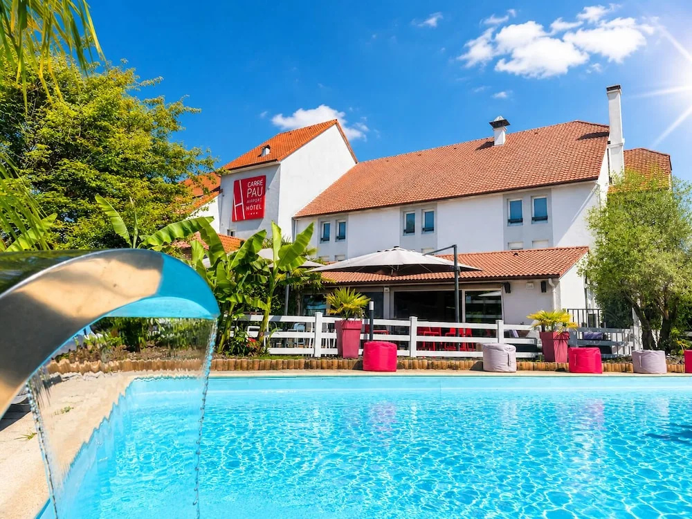 Carre Pau Airport Hotel - Général