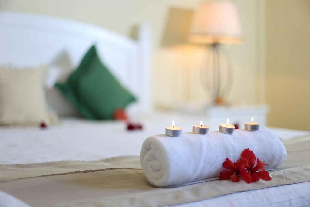 Les Mariannes Wellness Sanctuary-Adults Only