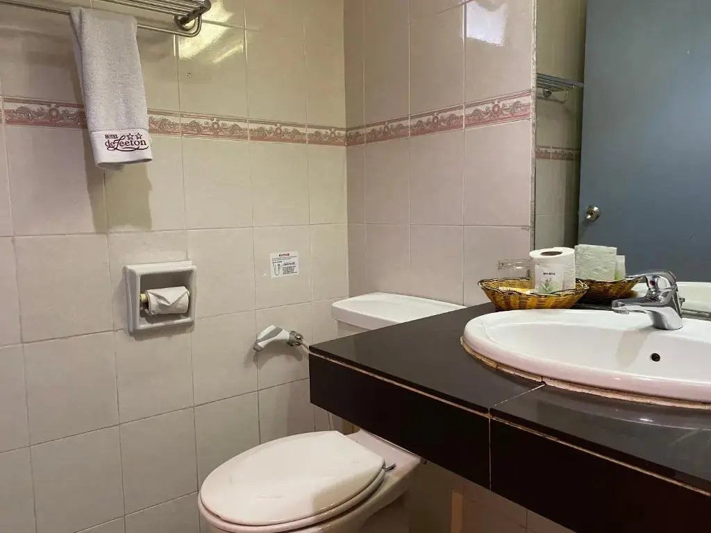 Hotel DeLeeton - Chambres