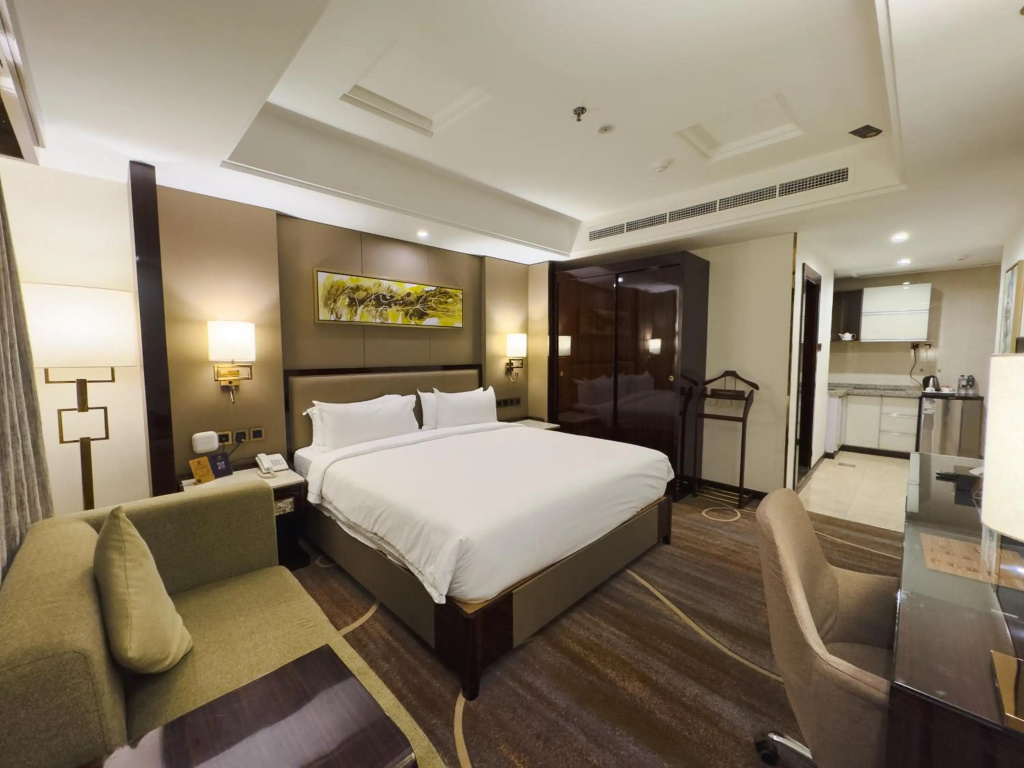 Al Ertiqaa Hotel — 2