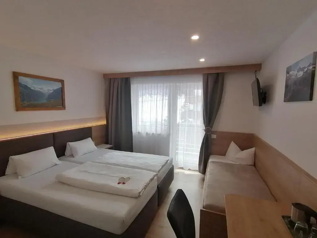Gstehaus Holaus - Chambres