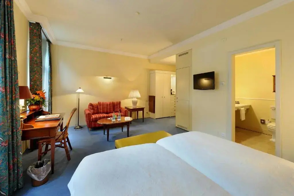 Superior room