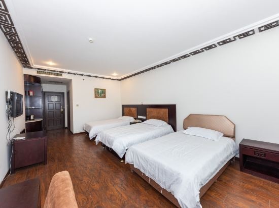 Chibi Hostel