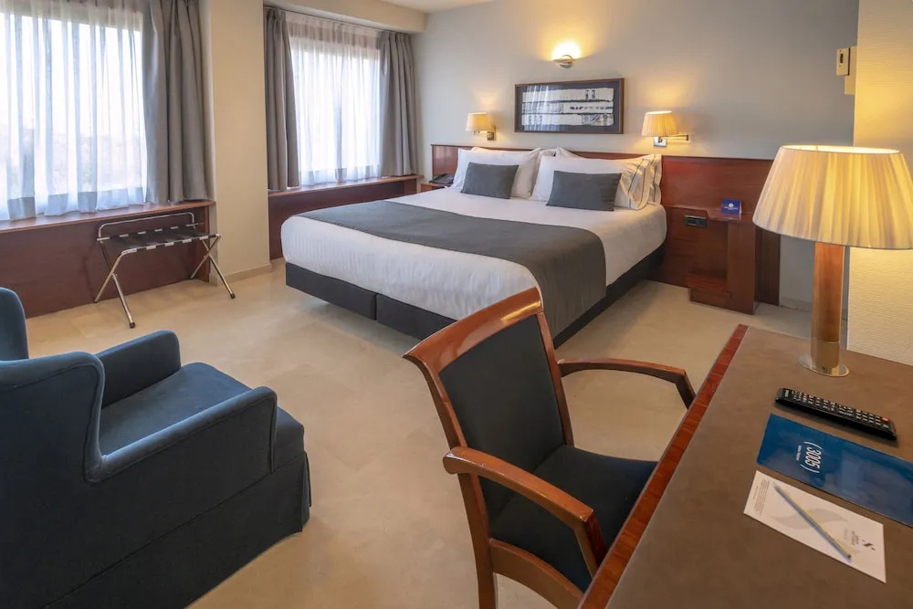 Gran Hotel Rey Don Jaime - Chambres