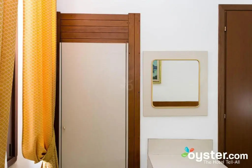 Economy Double room (full double bed)