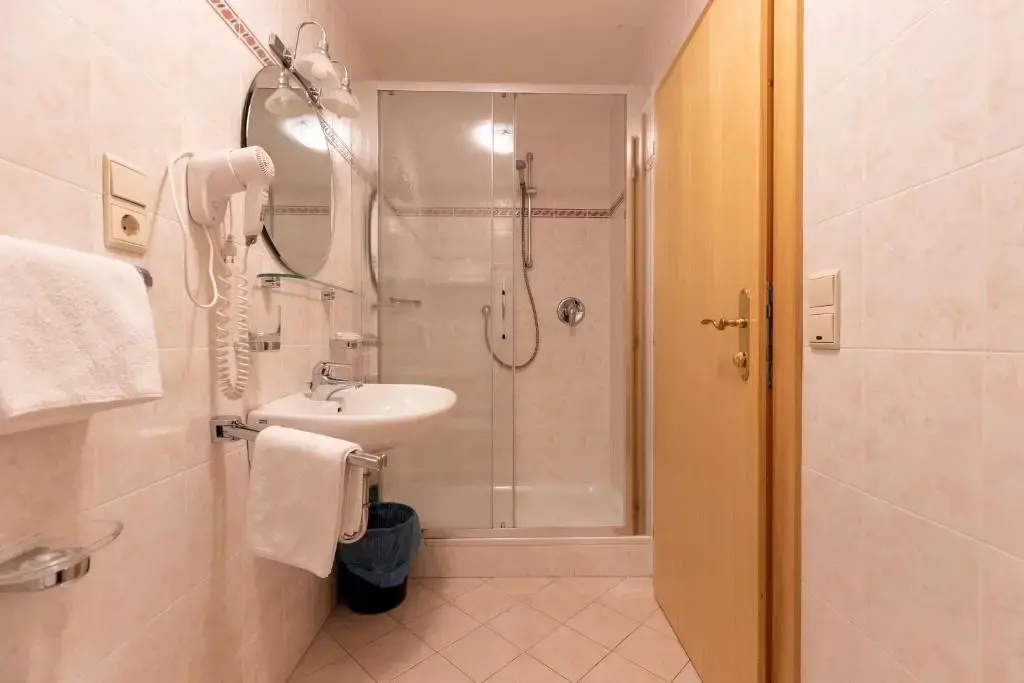 Hotel Tyrol - Chambres