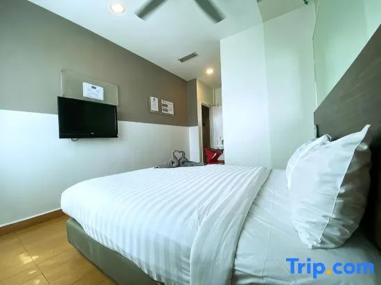 Standard Double room with view (full double bed)