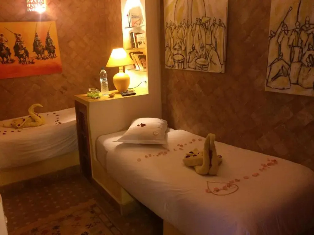 Standard Double room (twin beds)