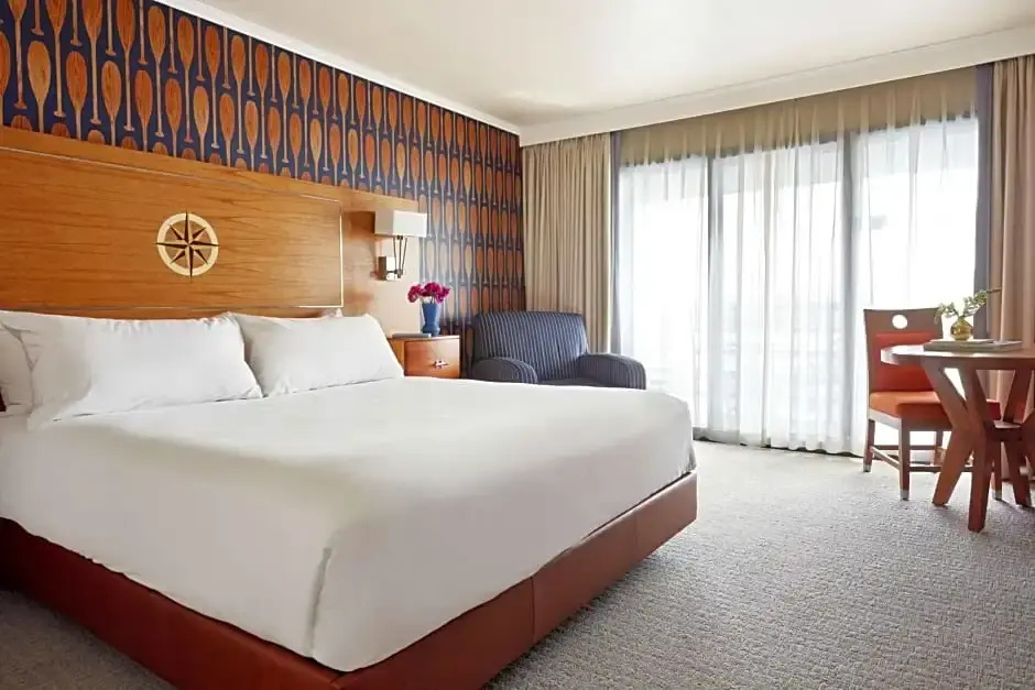 Waterfront Hotel, part of JdV by Hyatt (12381) - Chambres