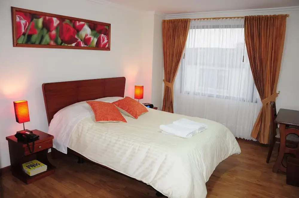 Standard Double room with balcony (full double bed)