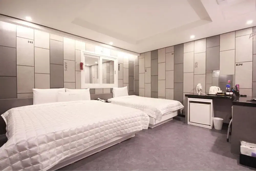 Hotel photo 25