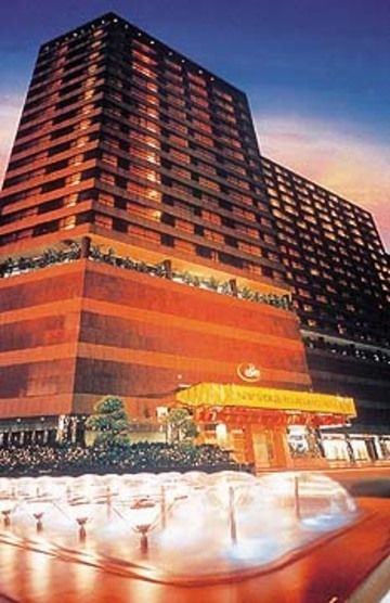 Renaissance Kowloon Hotel Hong Kong in Kowloon