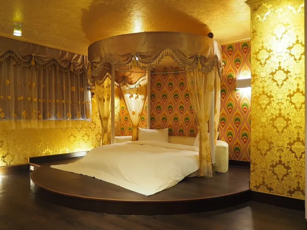 1 Bedroom Deluxe Double room (full double bed)