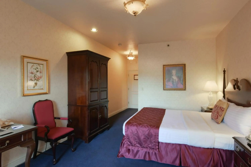 Carlyle Hotel - Général