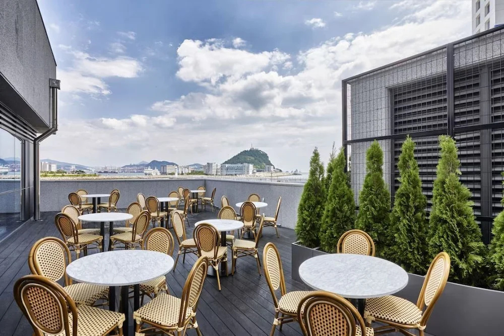 Citadines Connect Hotel Hari Busan