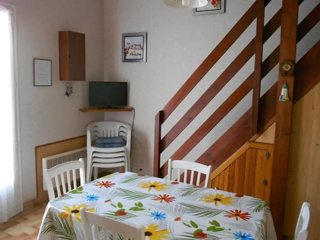 Maison La Faute-sur-Mer, 1 pièce, 4 personnes - FR-1-476-9