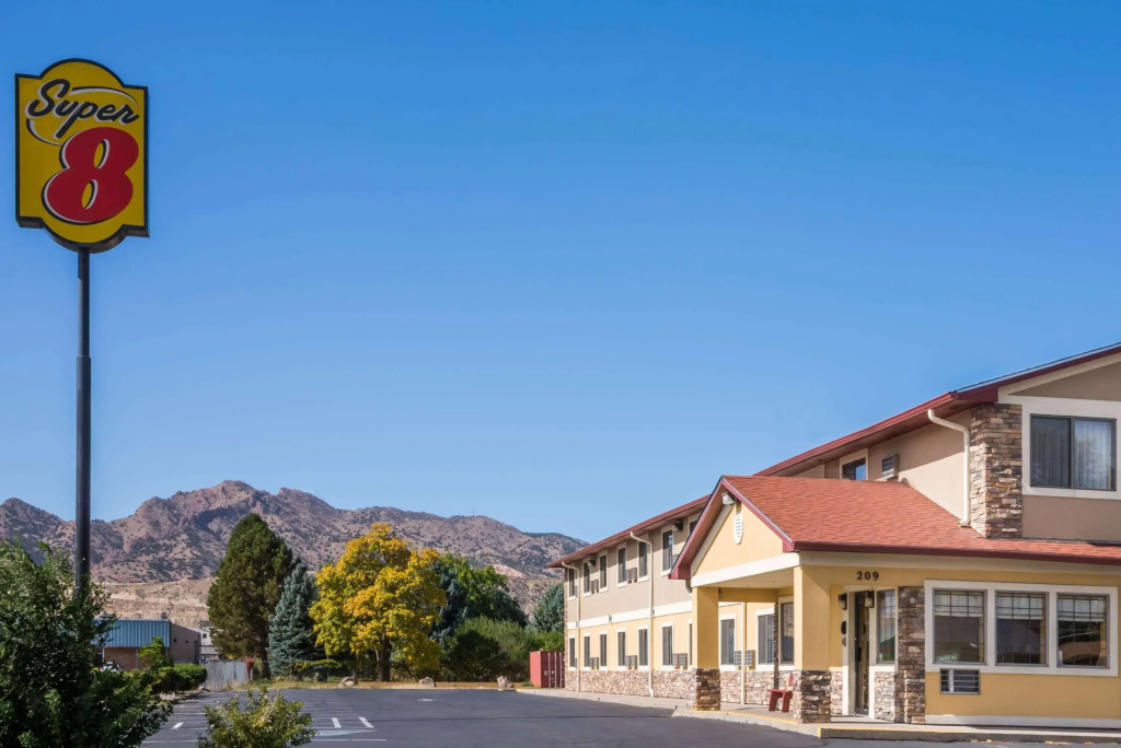 Super 8 By Wyndham Canon City