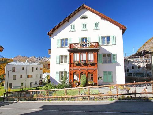 Alpine Lodge Chesa Plattner by null