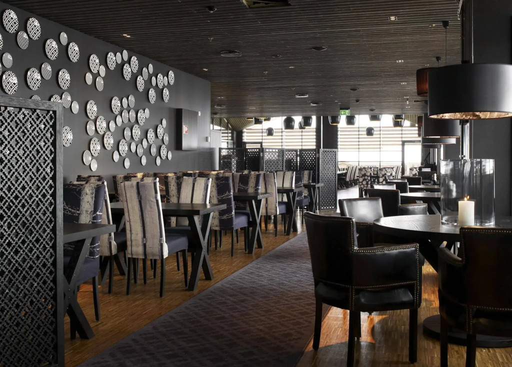 Food & Beverage