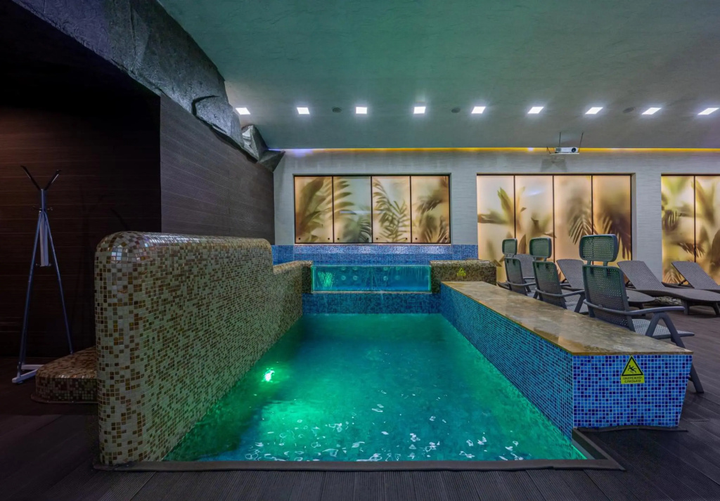 Hotel photo 12