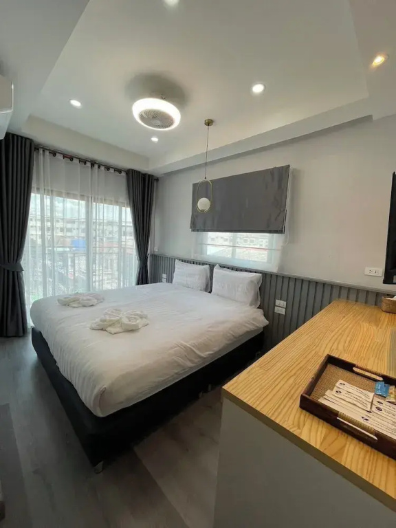 Luxury Suite
