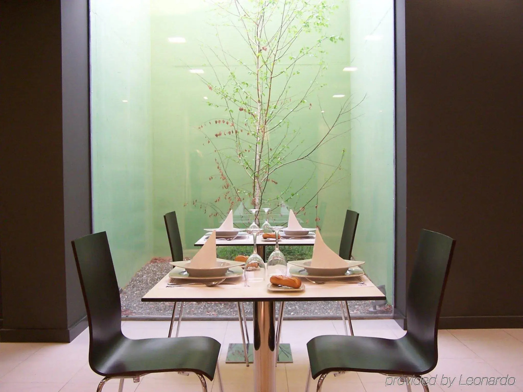Holiday Inn Express Pamplona by IHG - Général
