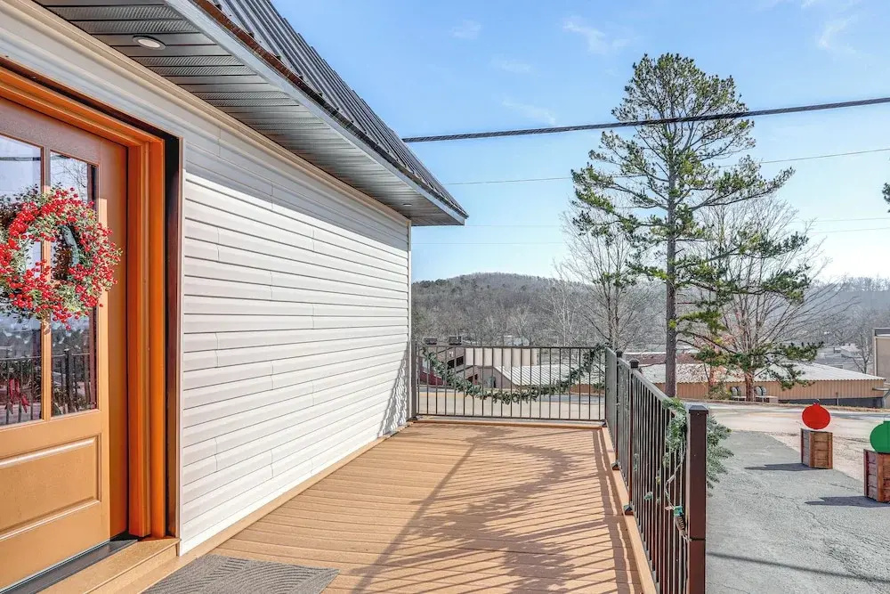 Walk to Current River: Ozarks Adventure Home!