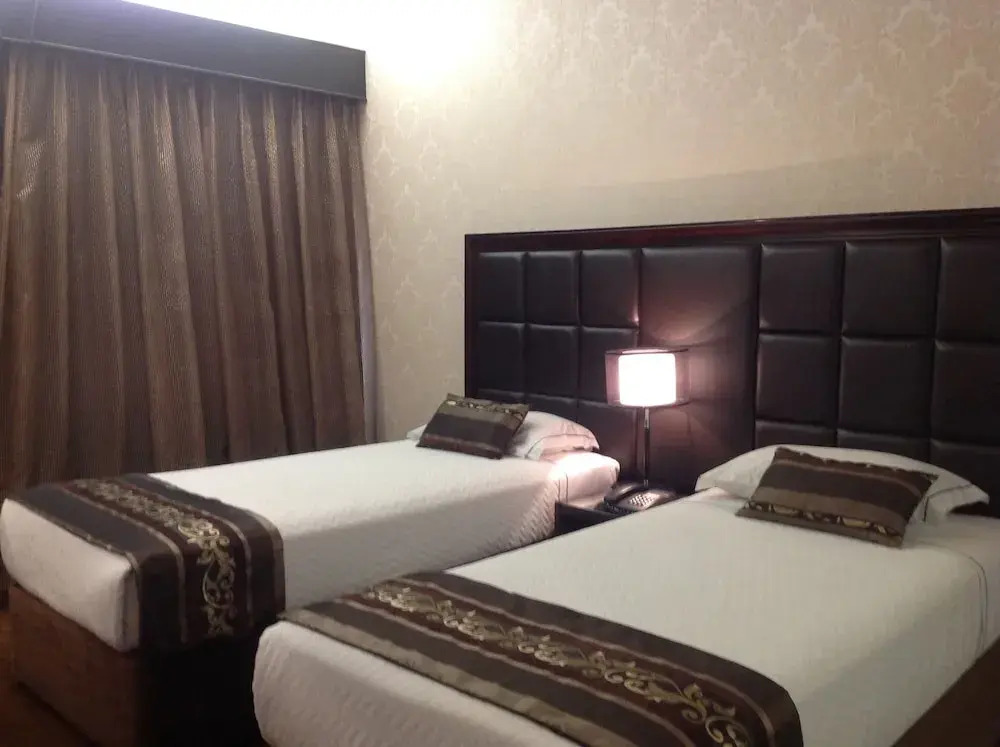 標準四人房，雙人床